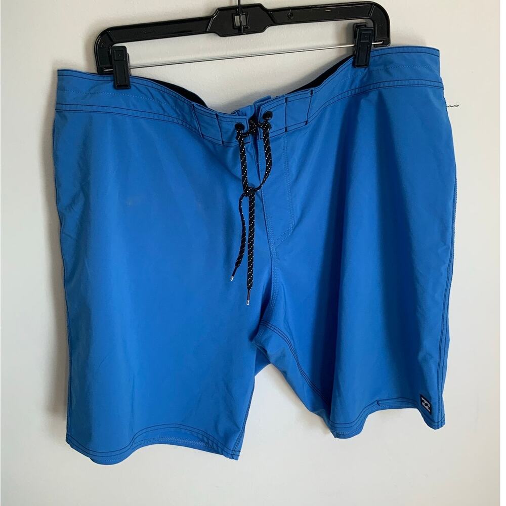 Billabong Men's Board‎ shorts size 40 with 9.5" inseam